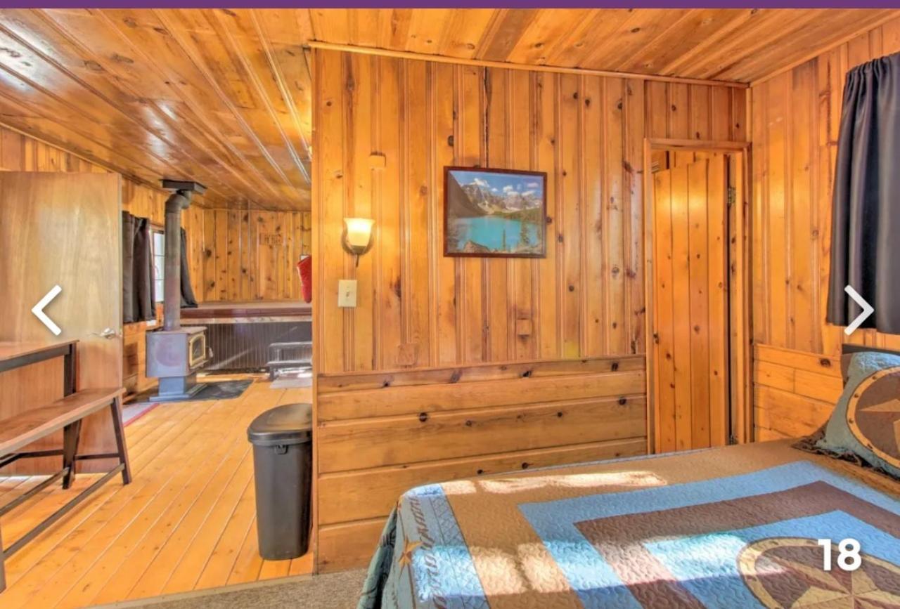 Hidden Rest Cabins And Resort ไพน์ท็อป-เลคไซด์ ภายนอก รูปภาพ